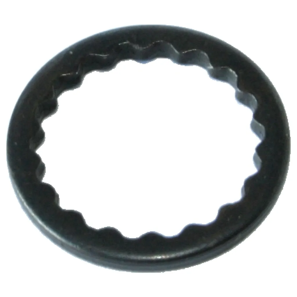 Retainer